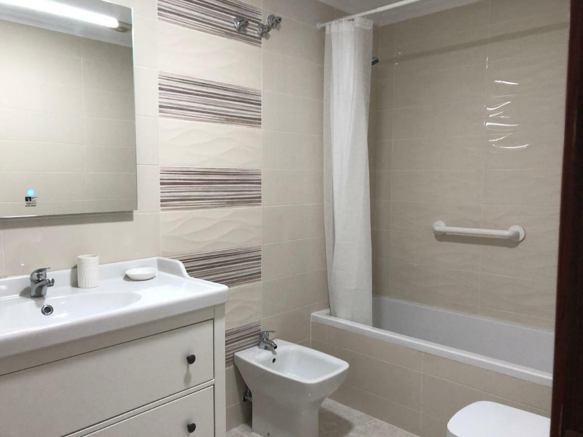 Modern Apartment Near The Beach La Mata  Ngoại thất bức ảnh